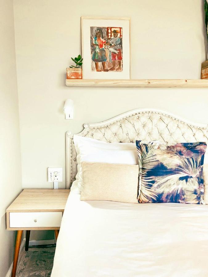 La Mer Seafront Selfcatering Accommodation Kleinmond Exteriör bild