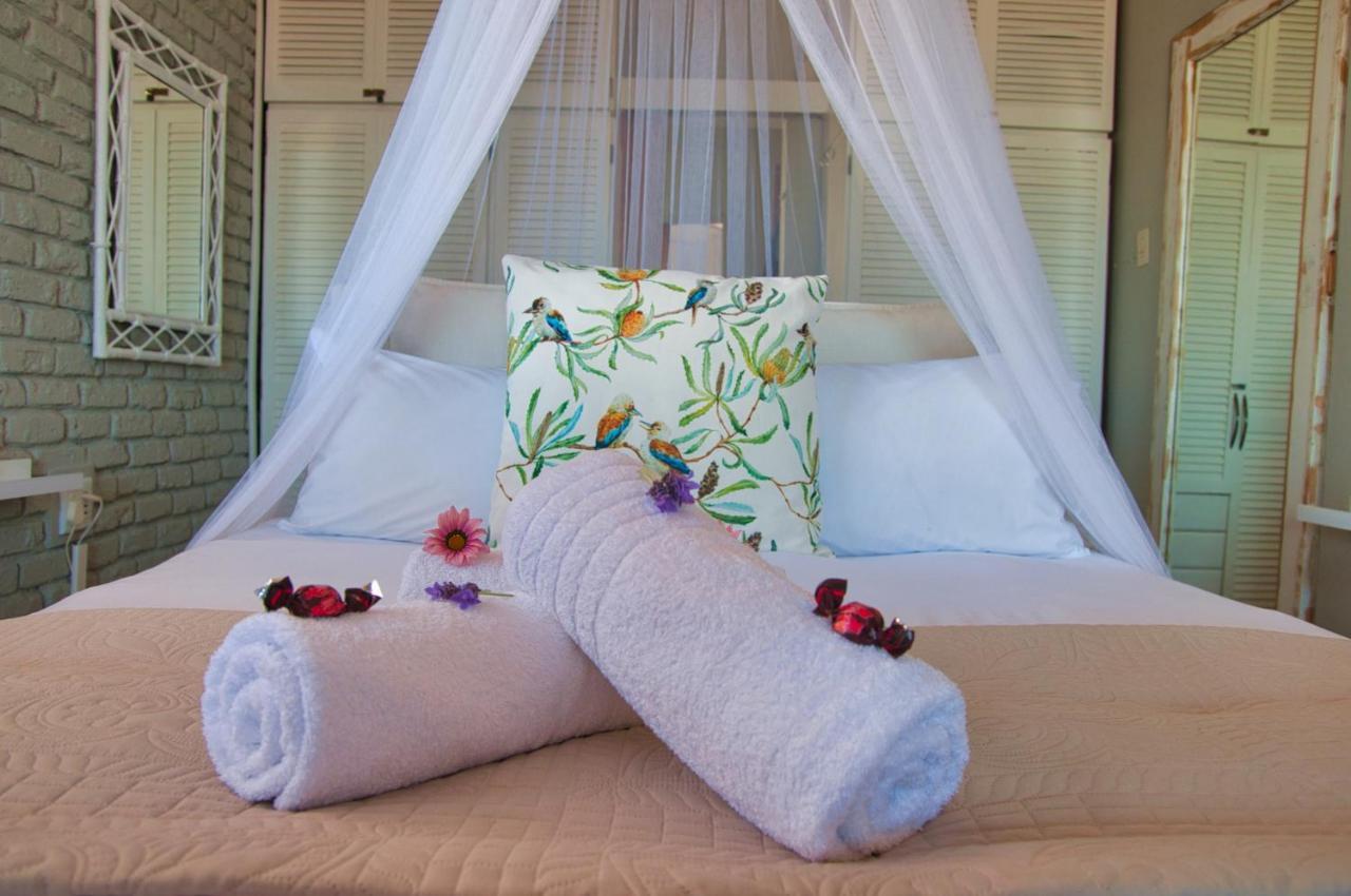 La Mer Seafront Selfcatering Accommodation Kleinmond Exteriör bild